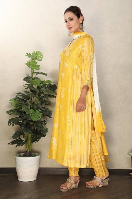 Buy_Falguni.Foram_Yellow Dupatta Crush , Kurta And Pant Viscose Floral, & Print Set_Online_at_Aza_Fashions