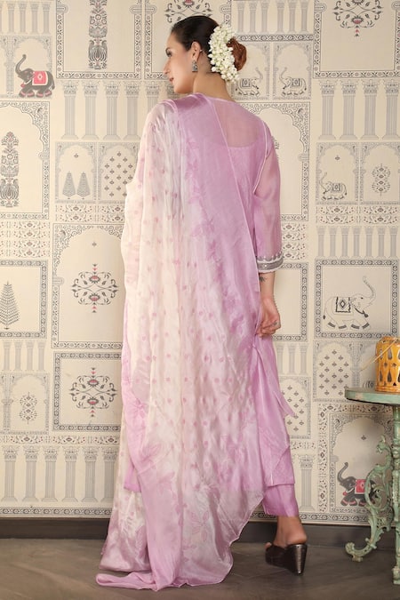 Falguni.Foram Chanderi Silk Kurta Pant Set 