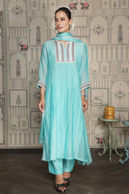 Falguni.Foram_Blue Dupatta Silk, Kurta And Pant Chanderi Silk, Slip Block Printed Mal Set _Online_at_Aza_Fashions