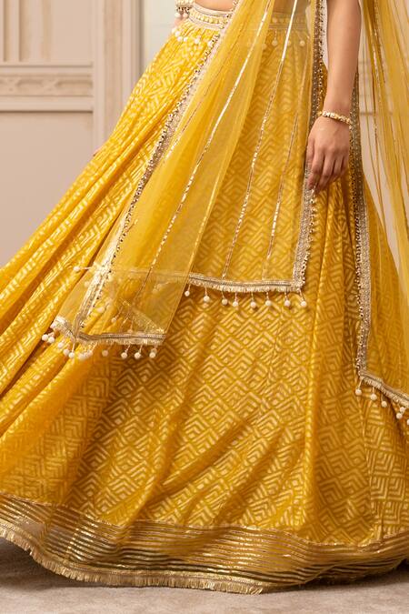 Tarun Tahiliani_Yellow Silk Organza Brocade Geometric Round Lehenga Set_at_Aza_Fashions