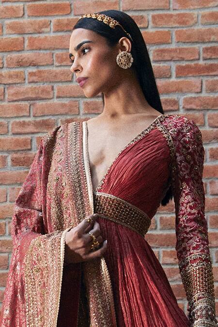 Tarun Tahiliani_Maroon Tulle, Chanderi, Brocade V Neck Crushed Anarkali Set_Online_at_Aza_Fashions