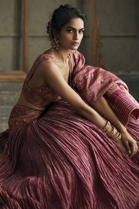 Tarun Tahiliani Pink Chanderi, Brocade V Neck Bridal Lehenga Set Online at Aza Fashions Tarun Tahiliani_Pink Chanderi, Brocade V Neck Bridal Lehenga Set_Online_at_Aza_Fashions