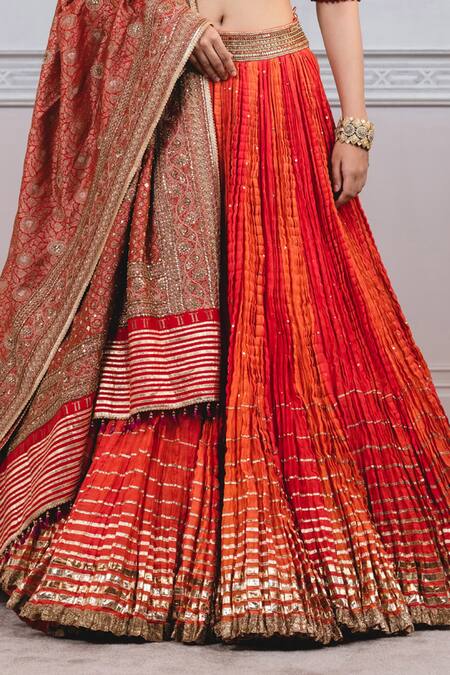 Tarun Tahiliani_Orange Chanderi, Brocade Scoop Neck Crushed Bridal Lehenga Set_at_Aza_Fashions