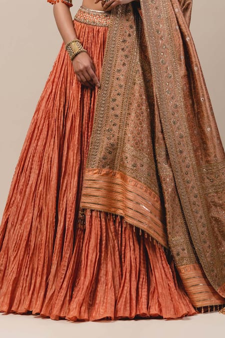 Buy_Tarun Tahiliani_Orange Chanderi, Brocade V Neck Crushed Bridal Lehenga Set_Online_at_Aza_Fashions