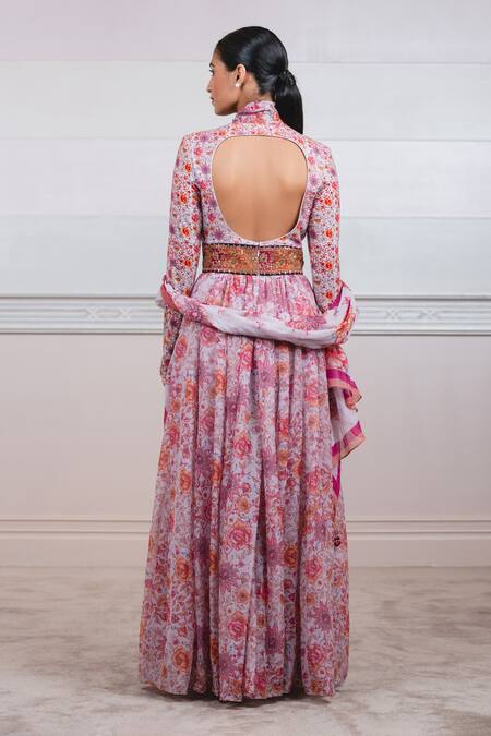Shop Tarun Tahiliani Peach Kota V Neck Floral Print Anarkali With Scarf at Aza Fashions Shop_Tarun Tahiliani_Peach Kota V Neck Floral Print Anarkali With Scarf_at_Aza_Fashions