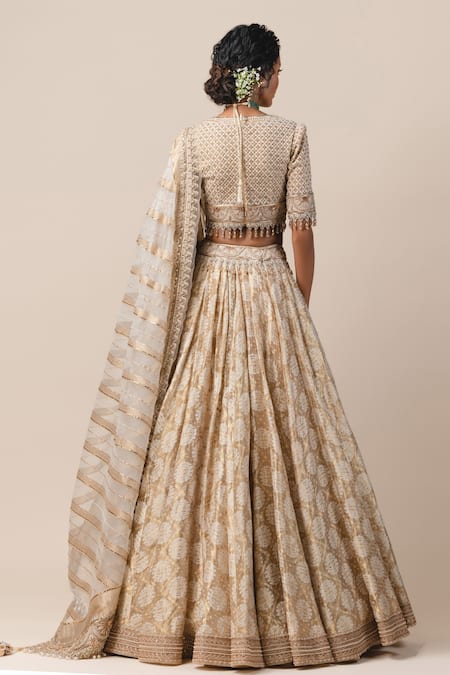 Shop_Tarun Tahiliani_White Tulle U Neck Kalidar Bridal Lehenga Set _at_Aza_Fashions