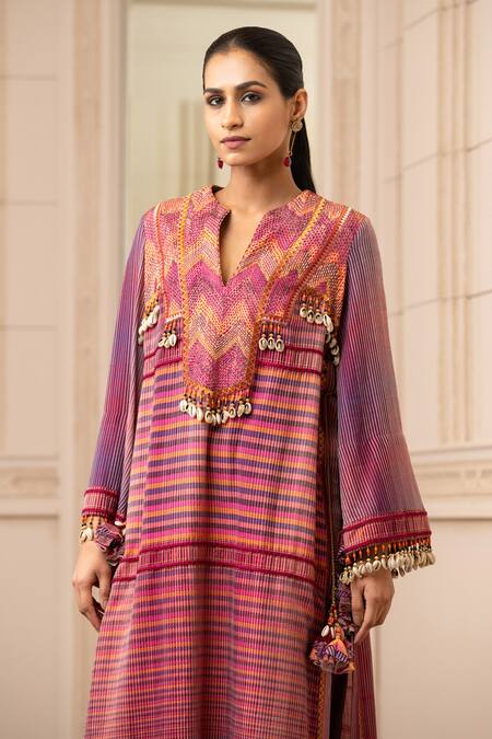 Buy Tarun Tahiliani Purple Handloom Kantha Notched Work Kurta Online at Aza Fashions Buy_Tarun Tahiliani_Purple Handloom Kantha Notched Work Kurta_Online_at_Aza_Fashions