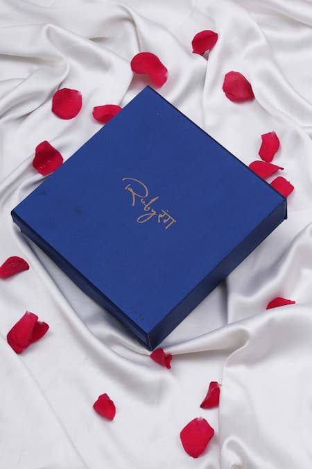 Shop Ruby Raang White Kundan Teardrop Necklace Online at Aza Fashions Shop_Ruby Raang_White Kundan Teardrop Necklace _Online_at_Aza_Fashions