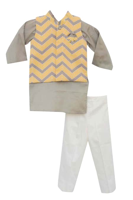 Shop_Fayon Kids_Yellow Cotton, Silk Chevron Print Nehru Jacket And Kurta Set _Online_at_Aza_Fashions