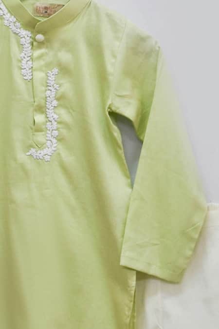 Buy_Fayon Kids_Green Cotton, Silk Embroidery Kurta Set _Online_at_Aza_Fashions