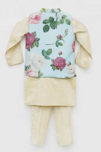 Shop FAYON KIDS Blue Cotton, Silk Embroidery Floral Print Bundi Kurta Set at Aza Fashions Shop_FAYON KIDS_Blue Cotton, Silk Embroidery Floral Print Bundi Kurta Set _at_Aza_Fashions