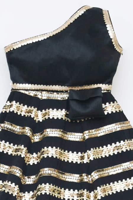 Buy Fayon Kids Black Silk, Georgette, Net Sequins One Shoulder Lehenga Set Online at Aza Fashions Buy_Fayon Kids_Black Silk, Georgette, Net Sequins One Shoulder Lehenga Set _Online_at_Aza_Fashions