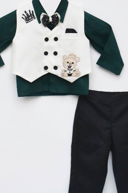 Buy Fayon Kids Green Cotton, Silk Embroidery, Patchwork Waistcoat And Pant Set Online at Aza Fashions Buy_Fayon Kids_Green Cotton, Silk Embroidery, Patchwork Waistcoat And Pant Set _Online_at_Aza_Fashions