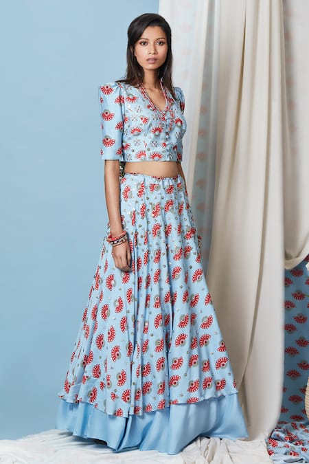 Riraan Couture_Blue Monga Silk V Neck Chanderi Lehenga Set_Online_at_Aza_Fashions