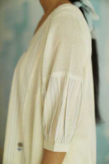 Buy_Shorshe Clothing_White Handloom Cotton Kurta Set_Online_at_Aza_Fashions