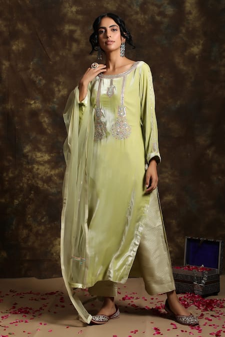 Kanika Sharma Green Velvet Round Kurta Set  