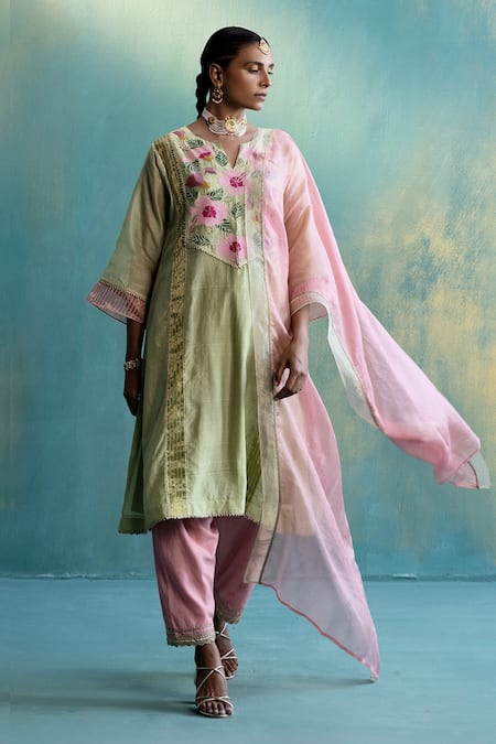 Shivani Bhargava Pink Kota Silk Colorblock Dupatta