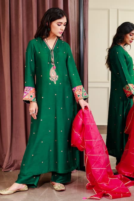 Label Niti Bothra Embroidered Kurta Palazzo Set 