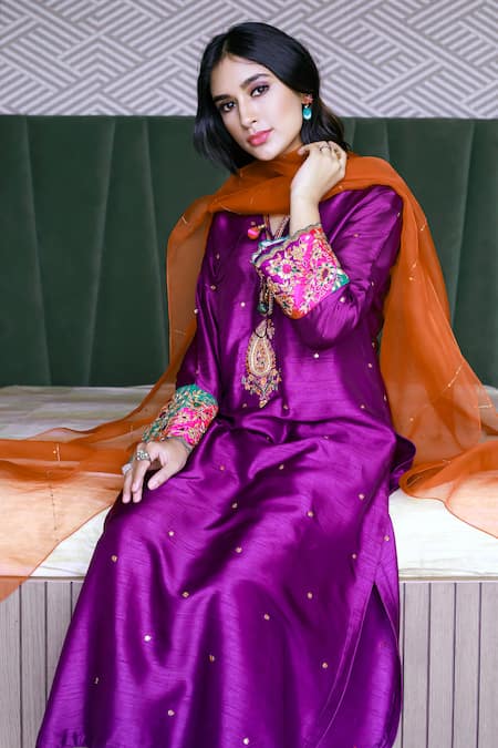 Label Niti Bothra Purple Cupro Dupion V Neck Embroidered Kurta Palazzo Set Online at Aza Fashions Label Niti Bothra_Purple Cupro Dupion V Neck Embroidered Kurta Palazzo Set _Online_at_Aza_Fashions