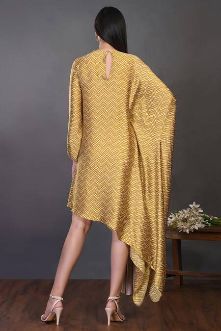 Shop Onaya Green Satin Asymmetric Tunic at Aza Fashions Shop_Onaya_Green Satin Asymmetric Tunic_at_Aza_Fashions