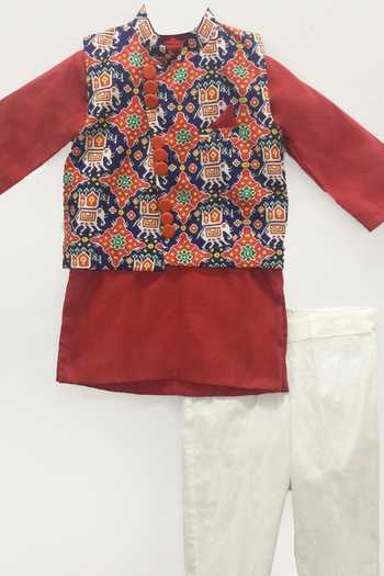 FAYON KIDS Maroon Crepe, Cotton Patola Printed Bundi Kurta Set Online at Aza Fashions FAYON KIDS_Maroon Crepe, Cotton Patola Printed Bundi Kurta Set _Online_at_Aza_Fashions
