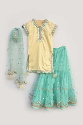 FAYON KIDS Embroidered Kurta Set with Sharara 