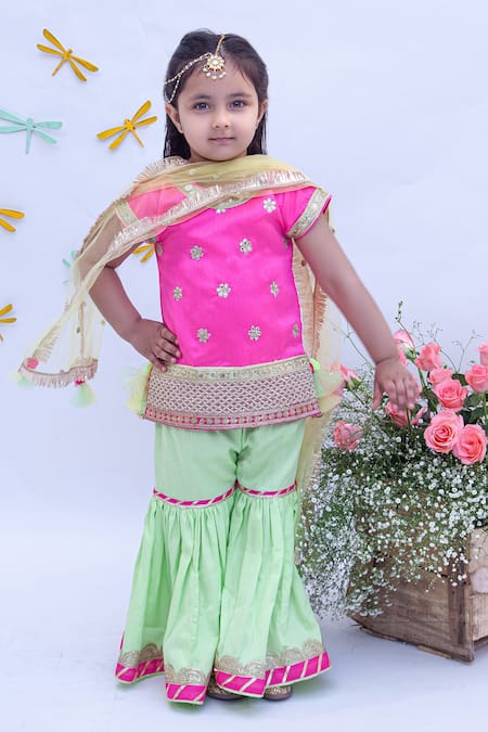 FAYON KIDS Embroidered Kurta Set 