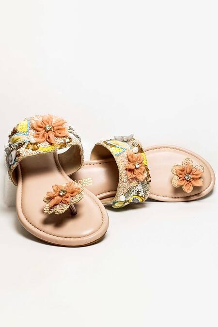 Ladies Light Pink Floral Flat Sandals at Rs 395/pair in Mumbai | ID:  14750731930