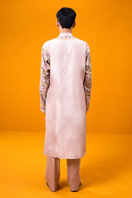 Shop Wabi Sabi By Anshum-Ritesh Off White Chanderi Embroidery Floral Fantasy Kurta Set at Aza Fashions Shop_Wabi Sabi By Anshum-Ritesh_Off White Chanderi Embroidery Floral Fantasy Kurta Set _at_Aza_Fashions