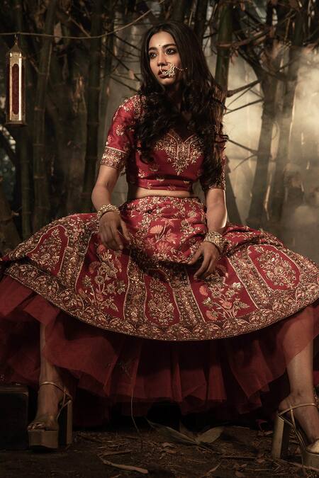 Shop_Kalighata_Red Raw Silk V Neck Embroidered Bridal Lehenga Set _Online_at_Aza_Fashions