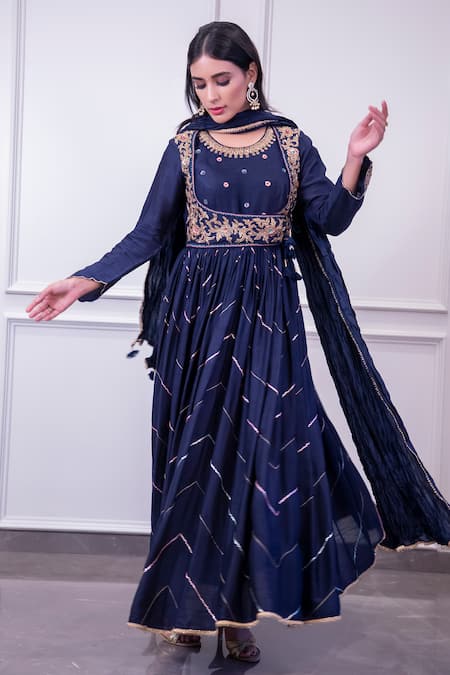 Label Niti Bothra Embroidered Angarkha Set 