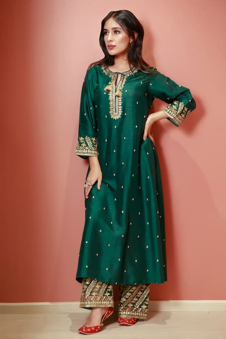 Label Niti Bothra Embellished Kurta & Palazzo Set 