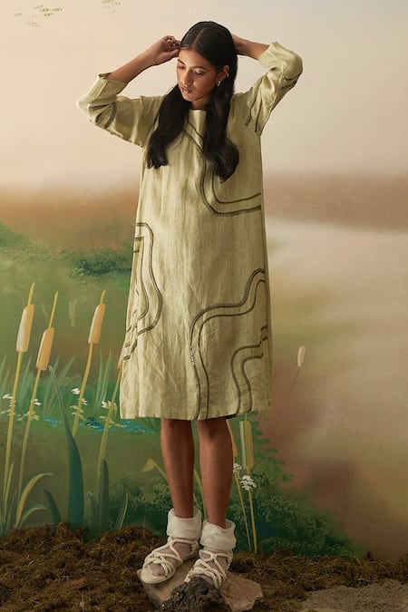 Febo6 Green Linen Abstract Round Embellished Tunic 