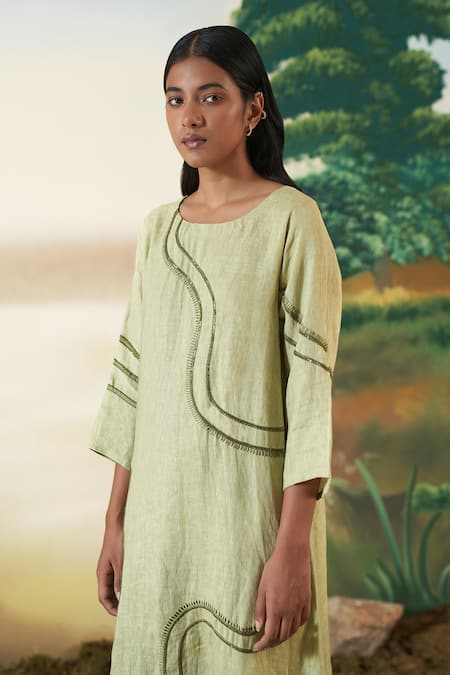 Shop Febo6 Green Linen Abstract Round Embellished Tunic Online at Aza Fashions Shop_Febo6_Green Linen Abstract Round Embellished Tunic _Online_at_Aza_Fashions