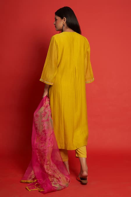 Priti Prashant Frangipani Bodice Embroidered Kurta Pant Set 