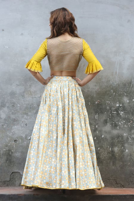 Shop I Am Design Yellow Silk, Net Round Printed And Embroidered Lehenga Set at Aza Fashions Shop_I Am Design_Yellow Silk, Net Round Printed And Embroidered Lehenga Set _at_Aza_Fashions