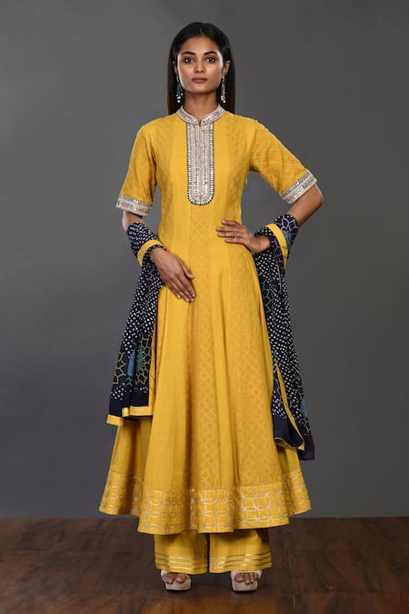 Onaya Geometric Embroidered Anarkali Set 