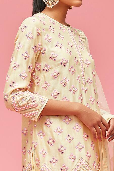 Buy Nachiket Barve Yellow Dupatta Tulle, Gharara Georgette, Kurta Mirror Embroidered Set Online at Aza Fashions Buy_Nachiket Barve_Yellow Dupatta Tulle, Gharara Georgette, Kurta Mirror Embroidered Set _Online_at_Aza_Fashions