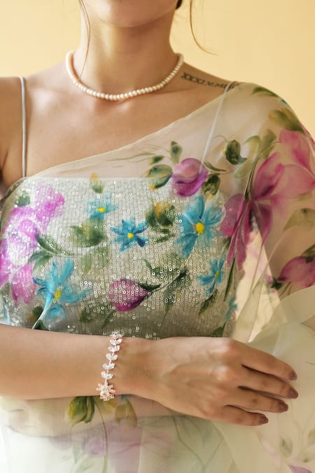 Fallon.Studio By Shruti Kaushik_Off White Imported Pure Silk Organza Hand Painted The Zaina Saree  _at_Aza_Fashions