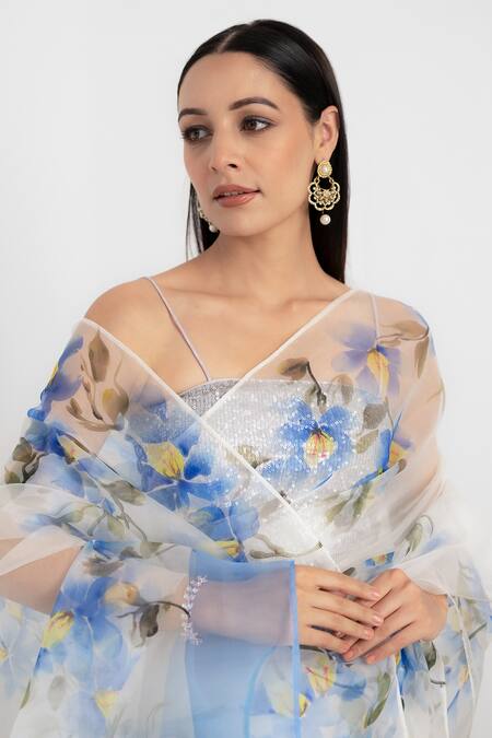Buy_Fallon.Studio By Shruti Kaushik_Off White Imported Pure Silk Organza Hand Painted The Abhitha Saree  _Online_at_Aza_Fashions