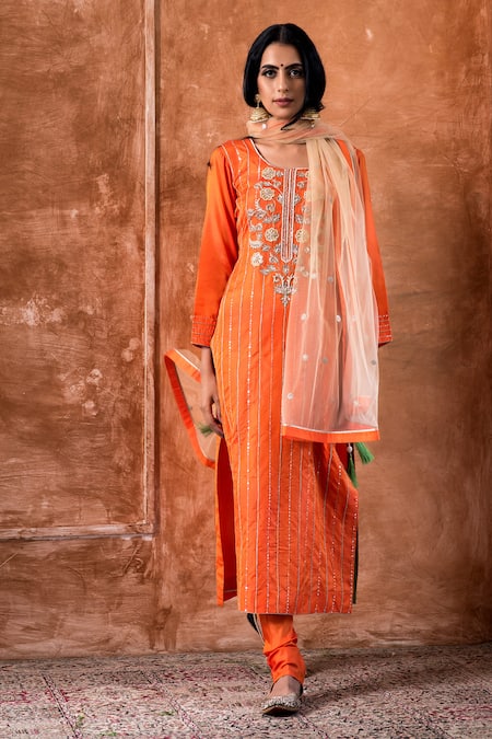 Buy_Kanika Sharma_Orange Silk, Net Narangi Kurta Set _Online_at_Aza_Fashions