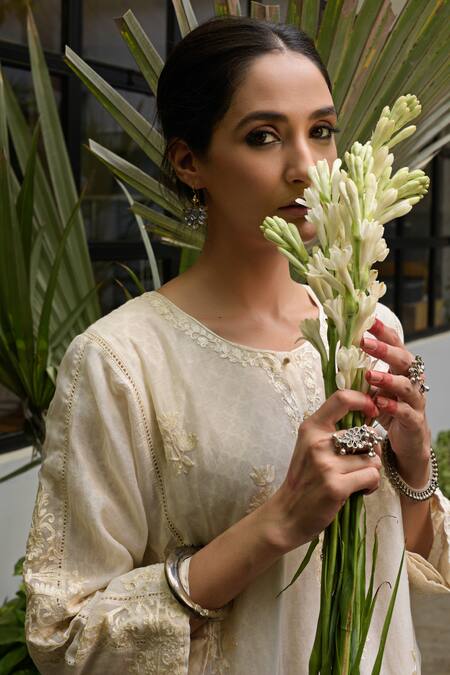 Buy_Heena Kochhar_Beige Chanderi Kurta Set_Online_at_Aza_Fashions