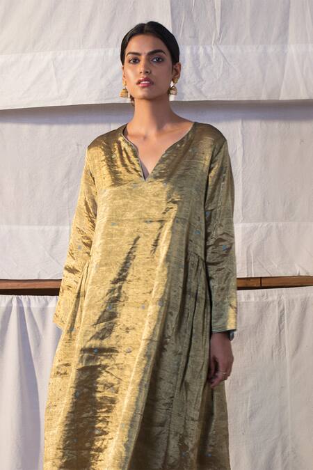 Anavila_Gold Jamdani Zari Kurta And Palazzo Set_Online_at_Aza_Fashions