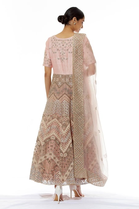 Shop Kavita Bhartia Pink Organza Embroidered Anarkali Set at Aza Fashions Shop_Kavita Bhartia_Pink Organza Embroidered Anarkali Set _at_Aza_Fashions