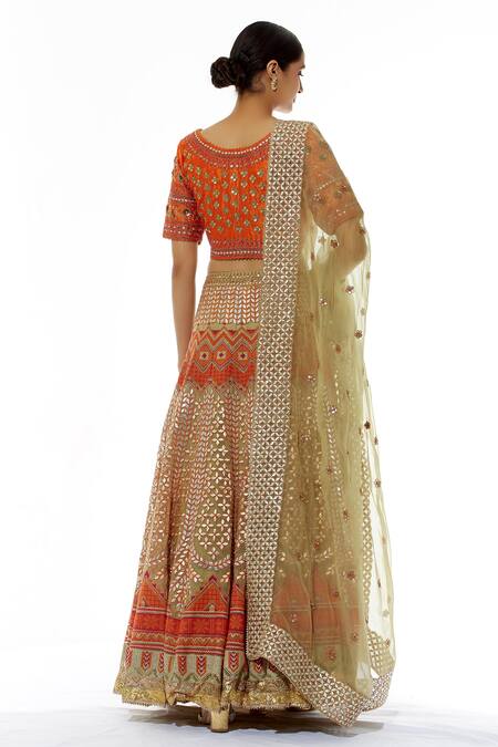 Shop_Kavita Bhartia_Orange Organza Scoop Neck Embroidered Bridal Lehenga Set _at_Aza_Fashions