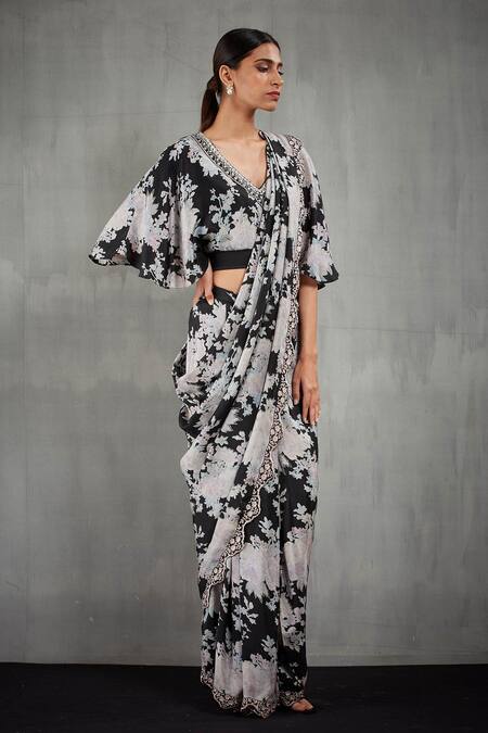 Kavita Bhartia Black Silk V Neck Pre-draped Printed Saree Online at Aza Fashions Kavita Bhartia_Black Silk V Neck Pre-draped Printed Saree _Online_at_Aza_Fashions