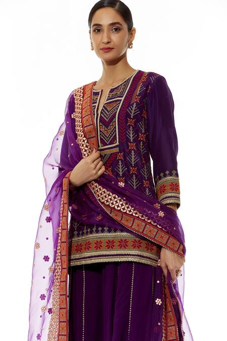 Shop_Kavita Bhartia_Purple Silk Notched Round Neck Embroidered Kurta Gharara Set  _Online_at_Aza_Fashions