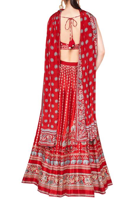 Shop Anita Dongre Neysa Lehenga at Aza Fashions Shop_Anita Dongre_Neysa Lehenga_at_Aza_Fashions