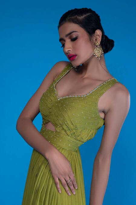 Buy_Asaga_Green Chiffon Sweetheart Neck Amer Embroidered Gown _Online_at_Aza_Fashions