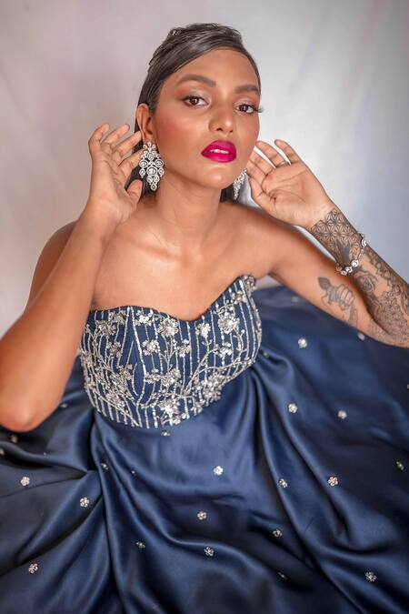 Shop Parul Gandhi Blue Dutch Satin Sweetheart Neck Bandeau Embroidered Gown Online at Aza Fashions Shop_Parul Gandhi_Blue Dutch Satin Sweetheart Neck Bandeau Embroidered Gown _Online_at_Aza_Fashions